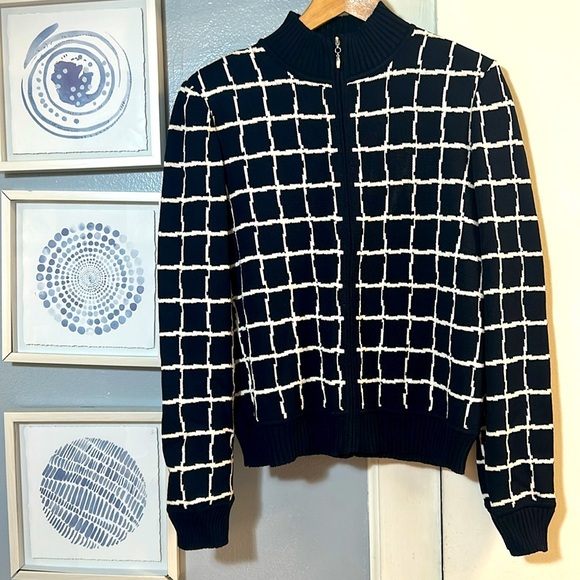 St. John Window Pain Women’s Size 8 Navy Blue White Sweater Jacket Zipper Front - Picture 3 of 8